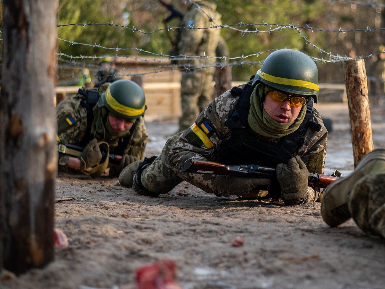 Большинство из СОЧ хотят вернуться на тыловые должности, утверждает Костенко