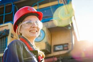 В "Метинвесте" работает около 50 тыс. человек и открыто 4 тыс. вакансий, отметили в статье