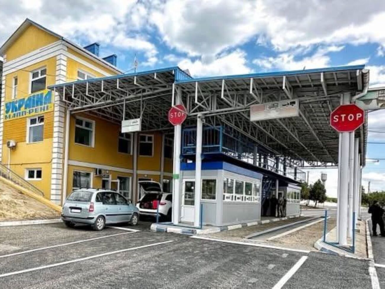 Пограничники предупредили о временной остановке движения по трассе Одесса – Рени