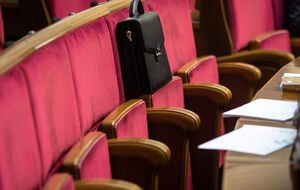 Береза: Ще кілька виходів із фракції, і монобільшість перестане існувати де-юре