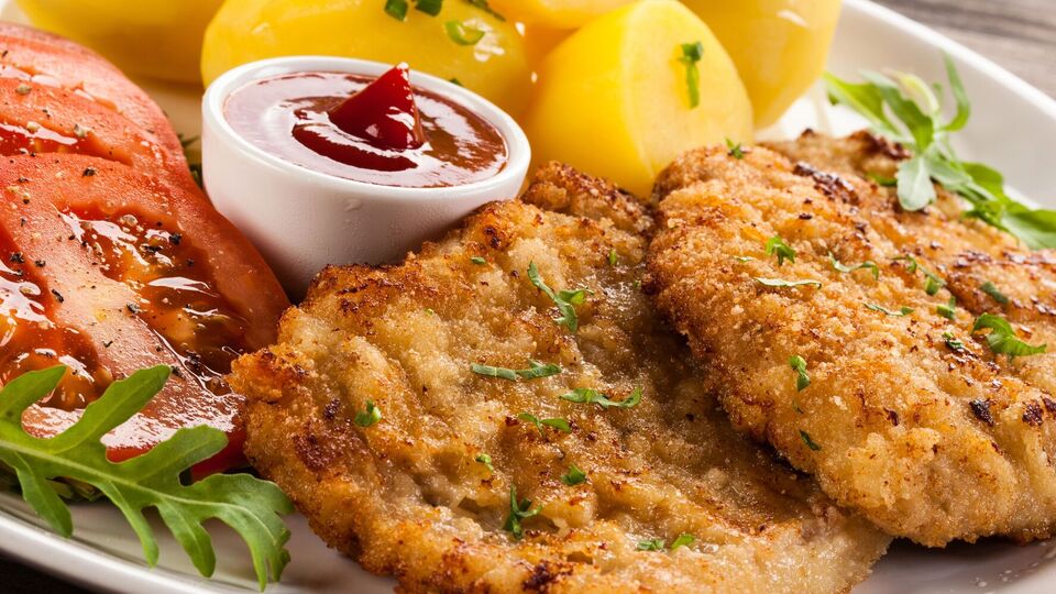 Для кляра понадобится 4 ст. л. муки