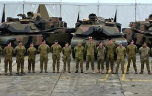 Минобороны Австралии сообщило, что доставляли танки морем