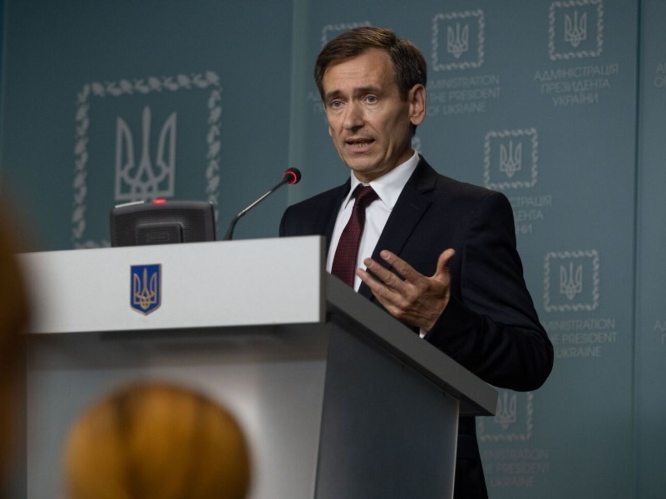 Веніславський нагадав, що "держава у стані війни"