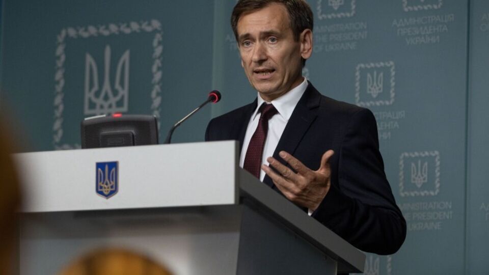 Вениславский напомнил, что "государство в состоянии войны"