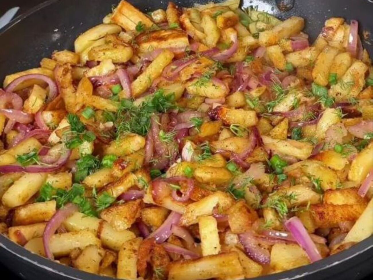 За цим рецептом знадобиться одна синя цибулина