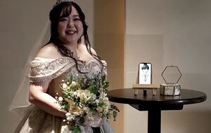 "Чоловік" Ногучі був на екрані смартфона