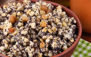 Для куті приготуйте узвар із сухофруктів