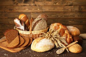 Основным фактором, который влияет на стоимость хлеба, назвали ограничение электроснабжения хлебозаводов, также давят цена сырья, логистика и зарплаты