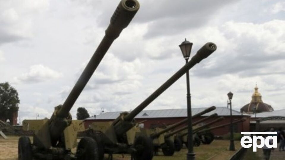 Российские оккупанты обстреляли населенные пункты из различного вооружения, в том числе из артиллерии