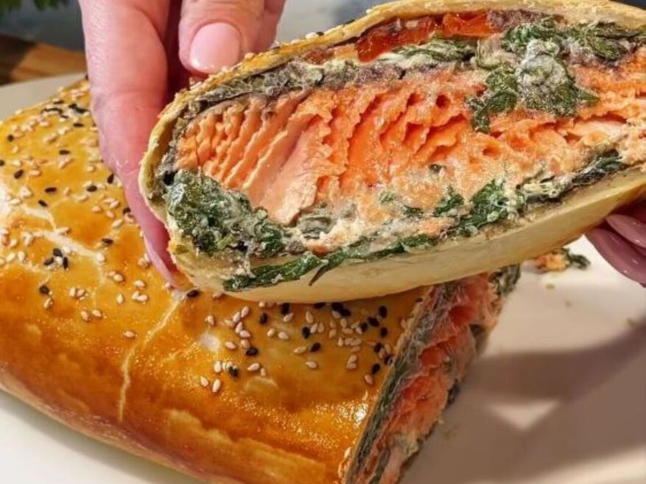 Для страви знадобиться 150 г крем-сиру