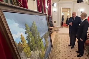 На подаренной картине виднеется монастырь, в который Путин ездит каждый год примерно в одно и то же время