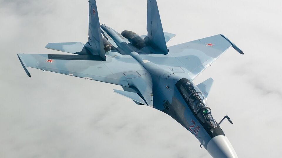 Су-30 – винищувач покоління "чотири плюс"