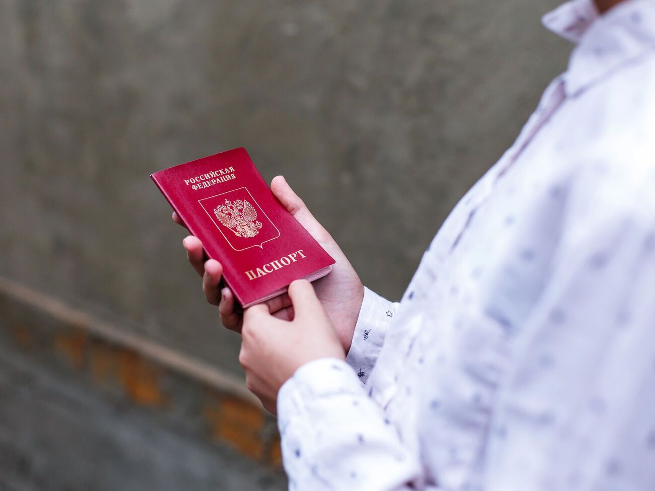 У СБУ повідомили, коли Оксана Доровська отримала паспорти РФ