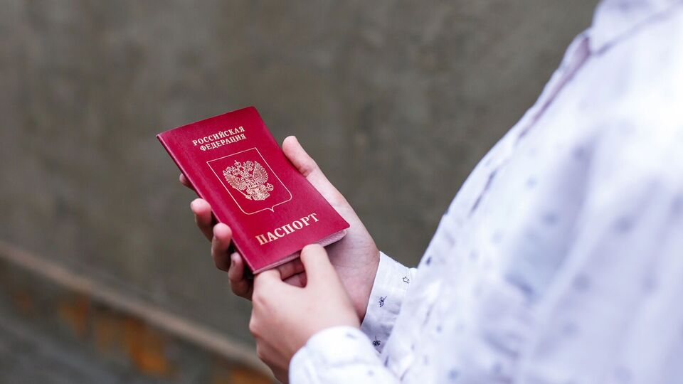 В СБУ сообщили, когда Оксана Доровская получила паспорта РФ