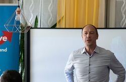 Мюльманн подал восемь запросов за месяц по поводу систем безопасности