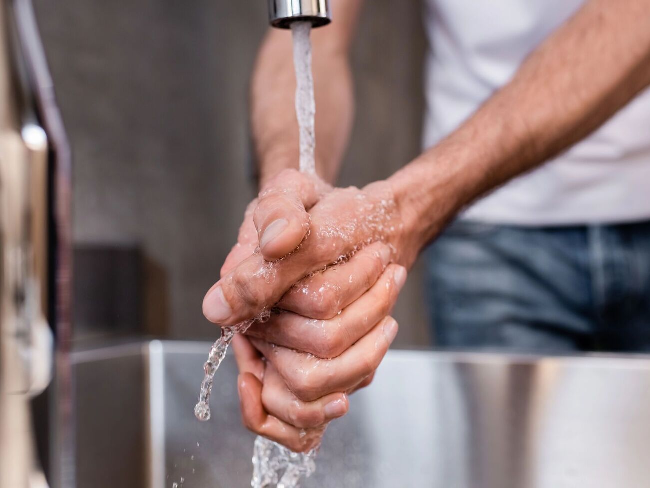 Кабмін України звернувся до НКРЕКП щодо відтермінування запланованого підвищення тарифів на воду, зазначила прем'єрка