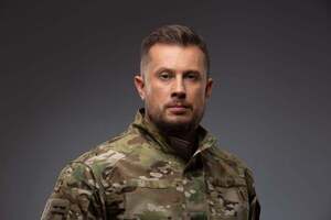 Мы должны быть готовы не дать навязать нам договор, ограничивающий наш суверенитет, подчеркнул Билецкий