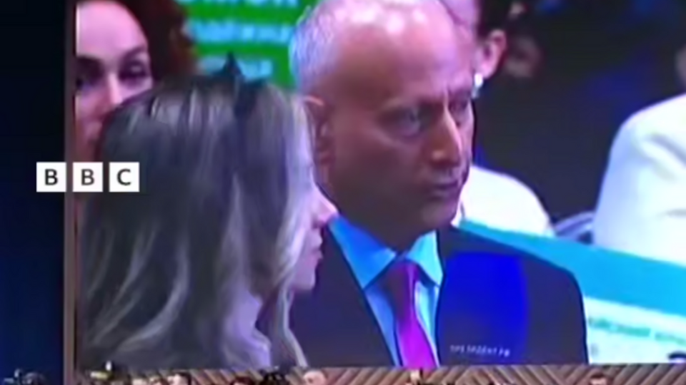 Стив Розенберг присутствовал на мероприятии, но российские госканалы брали интервью у другого мужчины