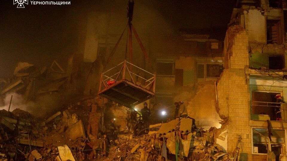 Ракетна атака РФ на Тернопіль 19 листопада забрала життя 38 людей