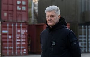 Суди над Порошенком і Коломойським проводять майже одночасно, зазначив Олещук