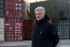 Суди над Порошенком і Коломойським проводять майже одночасно, зазначив Олещук