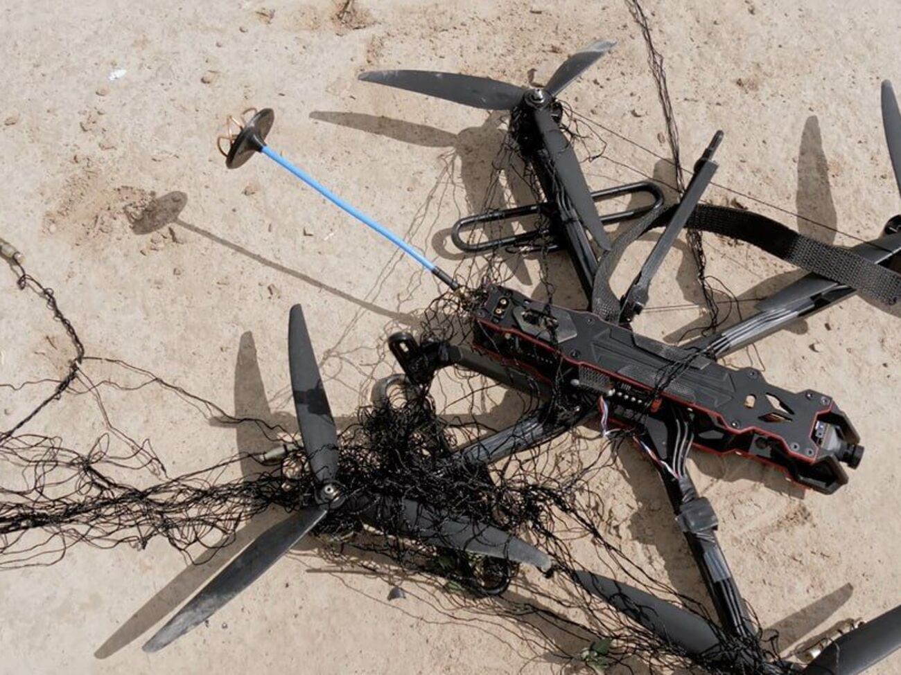 Антидронові сіткомети забезпечують захист від дронів на оптоволокні, указала "Українська команда"