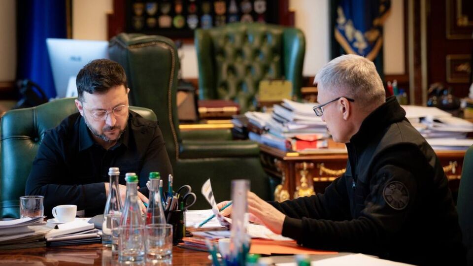 Зеленский заслушал доклад главы СВР