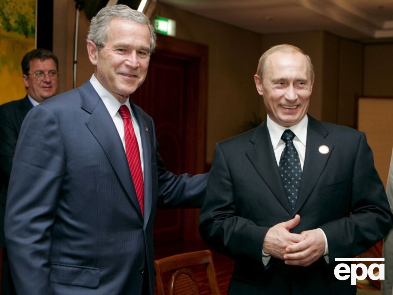 Архів розсекретив стенограми розмов Буша-молодшого з Путіним