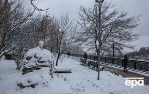 Синоптики прогнозують сніг в Україні