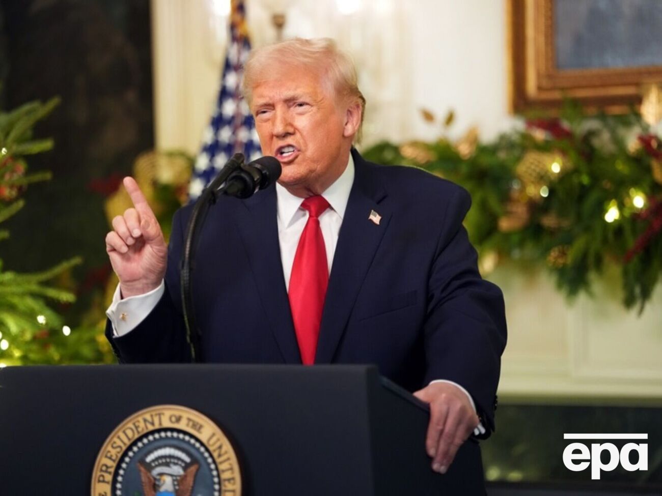 Трамп: США більше не мають відкритих кордонів, чоловіків у жіночому спорті й політики "трансгендер для всіх"