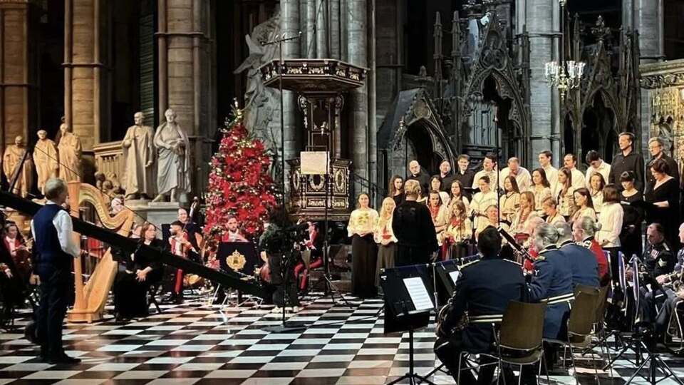 В стенах Вестминстерского аббатства украинский коллектив представил новую версию песни Carol of the Bells