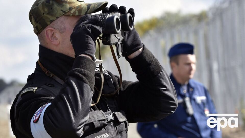 В BBN обратили внимание на массовый характер нарушения воздушного пространства в праздничное время и одновременную активность разведывательного самолета РФ
