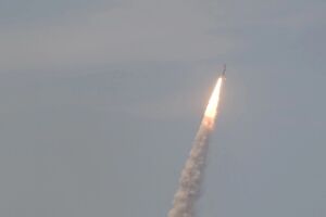 Только на площадке бывшей авиабазы возле Кричева могли разместить три мобильные пусковые установки