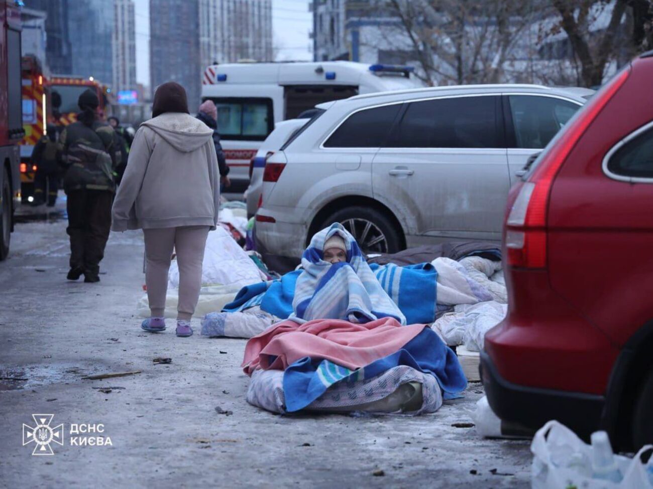 Повреждены жилье и инфраструктура столицы