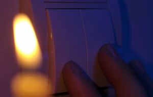 В Киеве и области обесточено более 500 тыс. потребителей