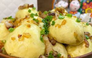 Для теста понадобится 450 г муки