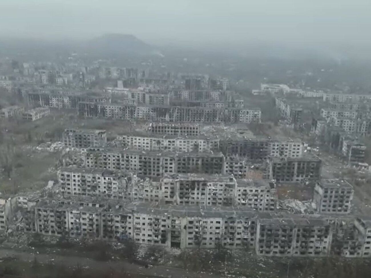 Оккупанты пытаются скрыто проникнуть в центральные районы Мирнограда, сообщили в ДШВ