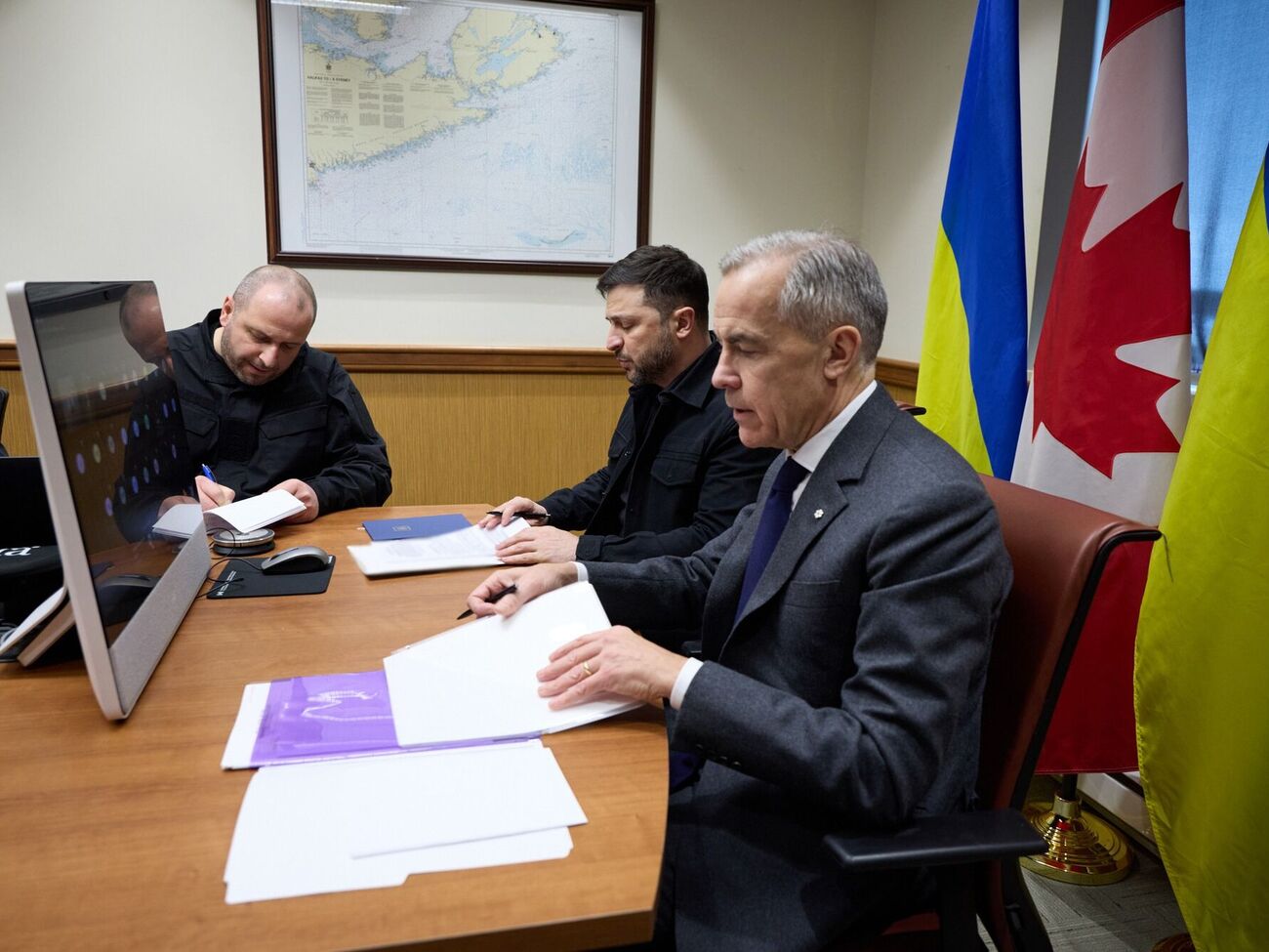 Зеленський із Карні провели розмову з європейськими лідерами 27 грудня