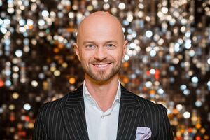 Яма живе у США