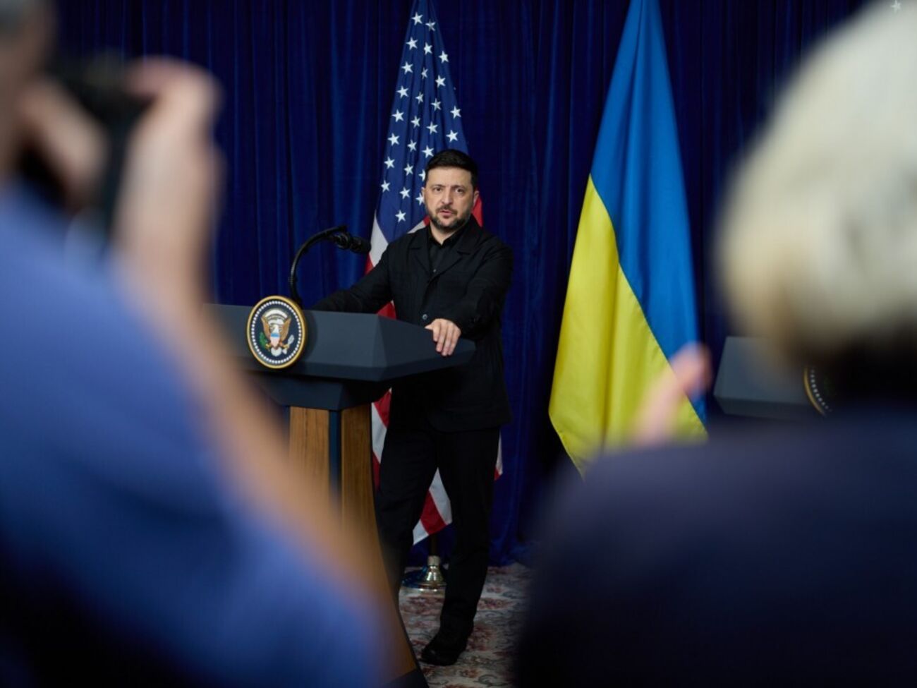 Зеленський повідомив, що "на 100% усе готово" стосовно гарантій безпеки для України