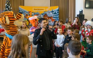 Нужно делать все возможное, чтобы дети получали моменты счастья, сказал Алексеев