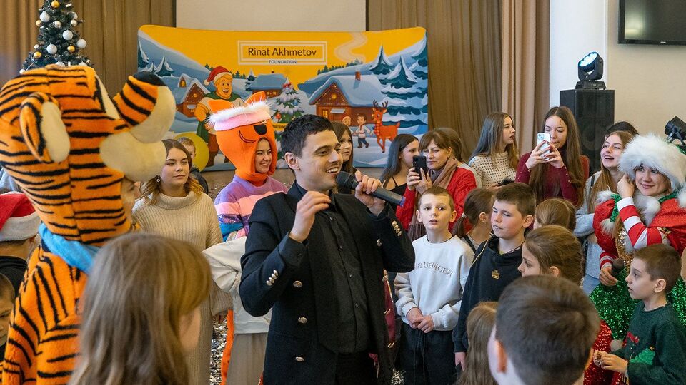 Нужно делать все возможное, чтобы дети получали моменты счастья, сказал Алексеев