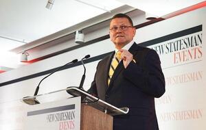 Залужный не планирует увольняться, говорит его спикер