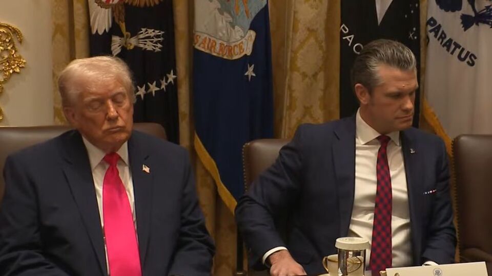 В табличке для Хегсета сделали ошибку