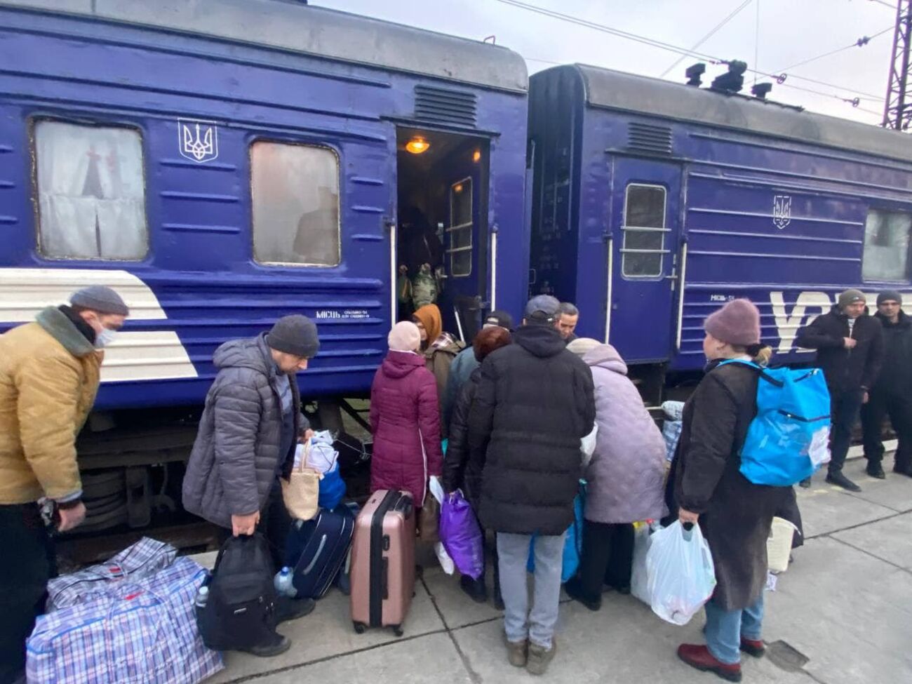 По программе доступны рейсы в прифронтовые города и из них