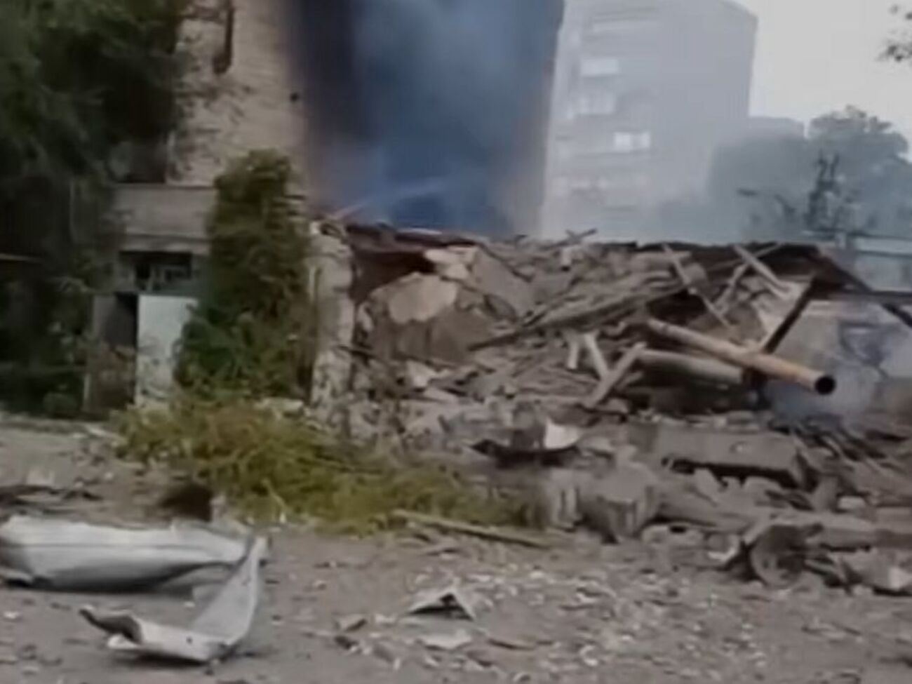 Подпольщики уничтожают технику и живую силу оккупантов