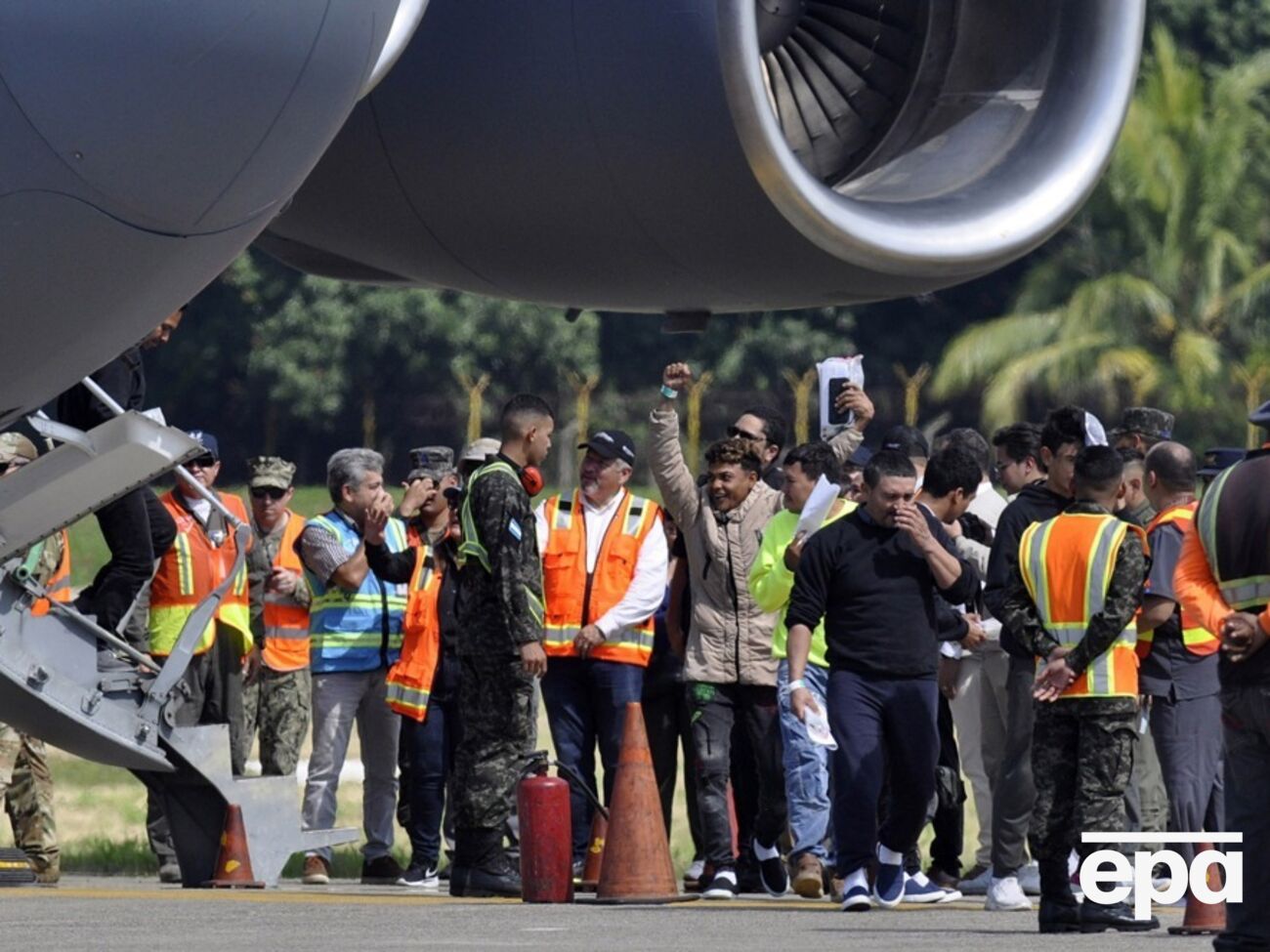В'їзд у США вже закрили для жителів 12 держав