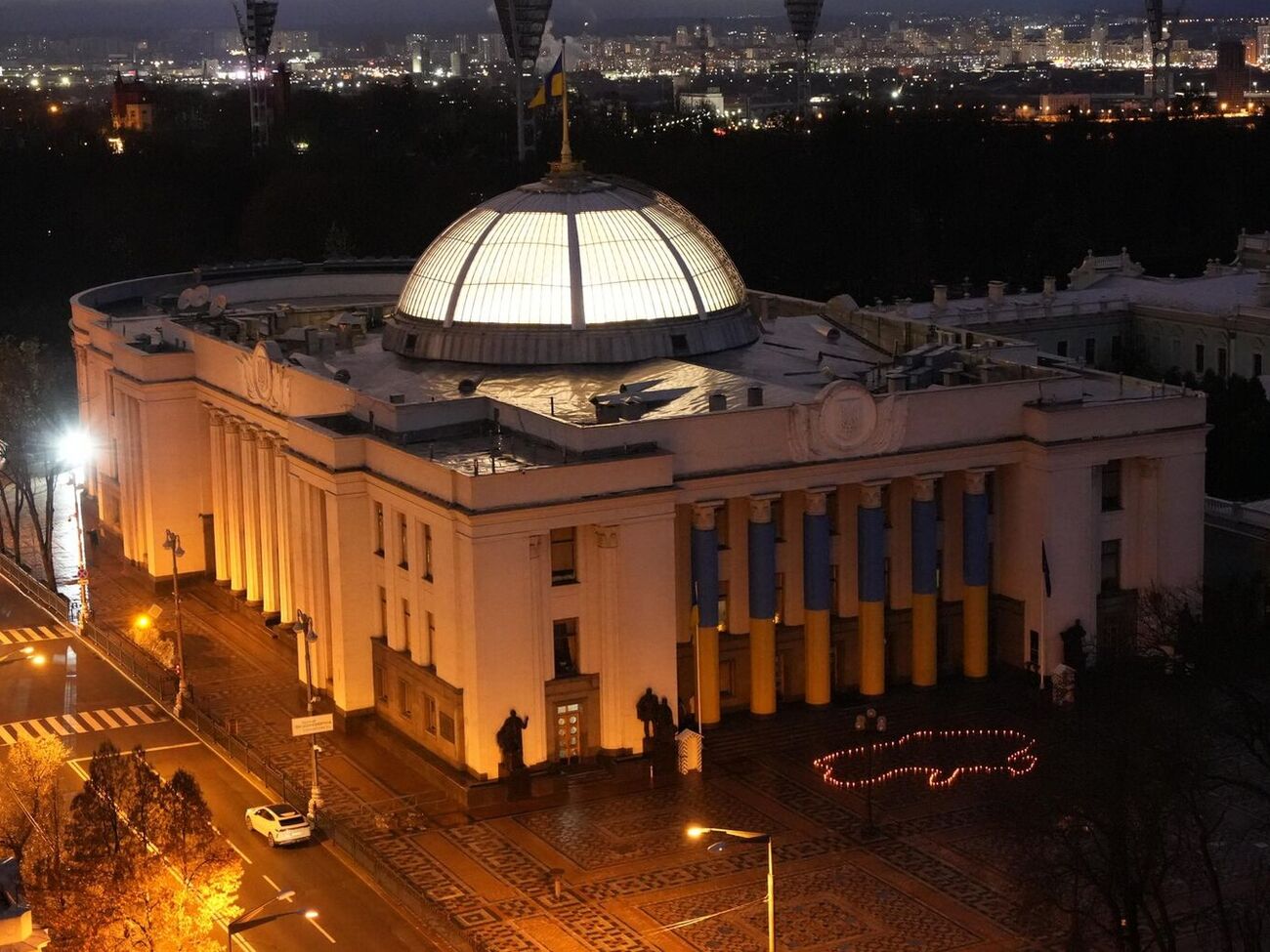 В общей сложности законопроект о госбюджете поддержали 257 нардепов