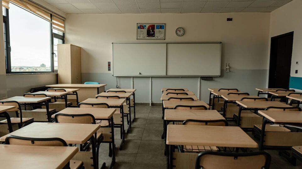 В польском лицее учитель и ученики издевались над украинскими подростками