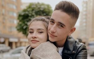 Колишня дружина Сасанчина про їхню доньку: Еліза зараз у безпеці, і не потрібно холодними ночами спускатися в укриття